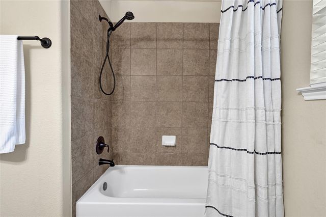 2511 Lexington Park Drive, Spring, TX 77373