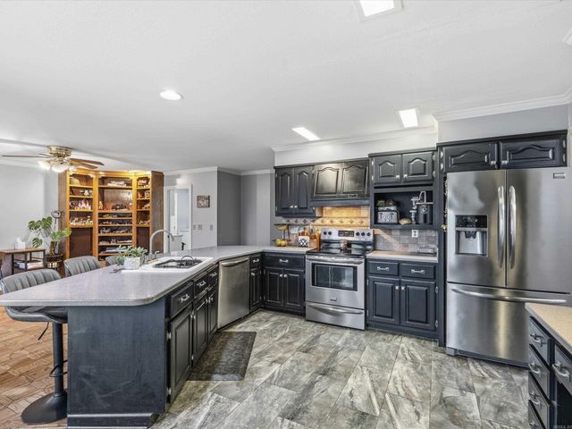 1404 Lexington Drive, Paragould, AR 72450