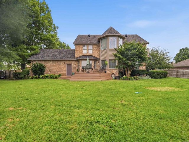 1404 Lexington Drive, Paragould, AR 72450