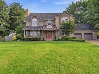 1404 Lexington Drive, Paragould, AR 72450