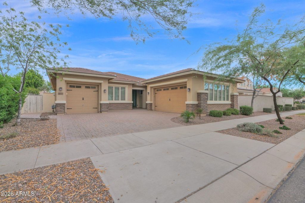 10614 E LINCOLN Avenue, Mesa, AZ 85212 — photo 2