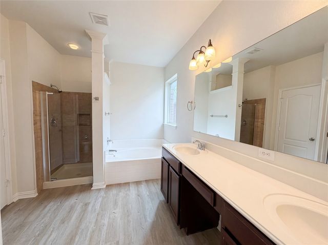 895 Honey Locust Drive, Fate, TX 75087