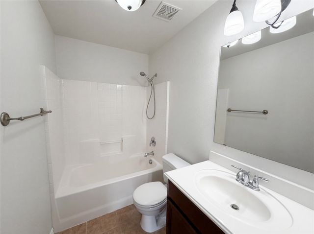 895 Honey Locust Drive, Fate, TX 75087