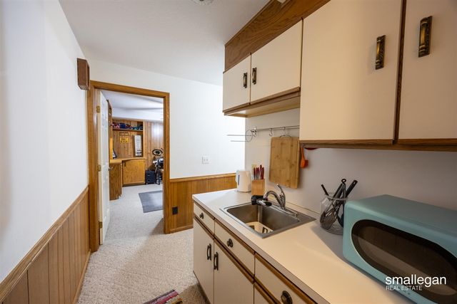 4213 Redbush Drive 3, Grandville, MI 49418