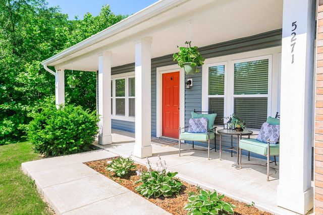 5271 N Ranch Acres Place, Bloomington, IN 47404