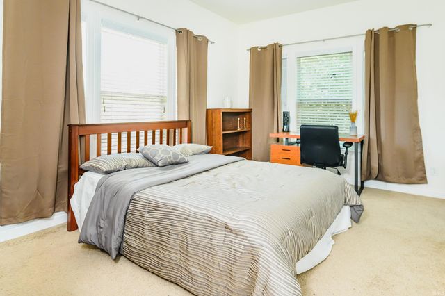 5271 N Ranch Acres Place, Bloomington, IN 47404