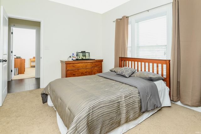 5271 N Ranch Acres Place, Bloomington, IN 47404