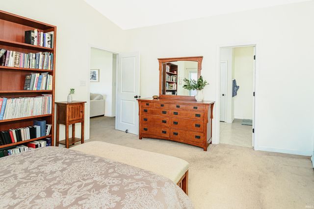 5271 N Ranch Acres Place, Bloomington, IN 47404