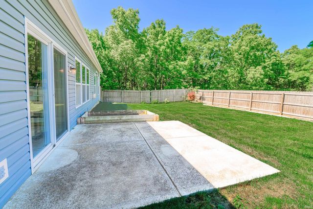 5271 N Ranch Acres Place, Bloomington, IN 47404
