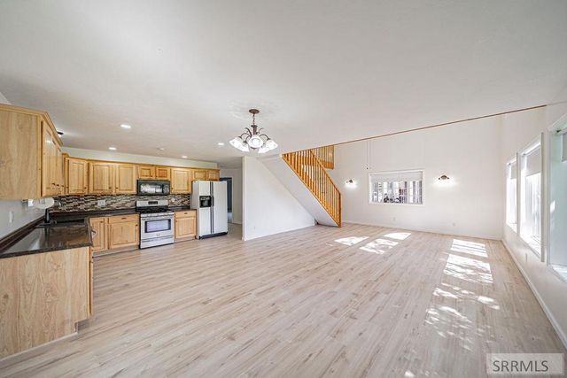 342 S 1000 W, Blackfoot, ID 83221