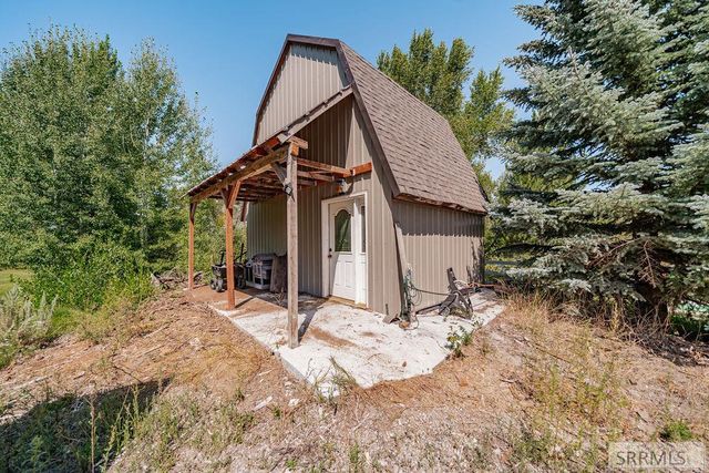 342 S 1000 W, Blackfoot, ID 83221