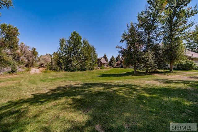 342 S 1000 W, Blackfoot, ID 83221