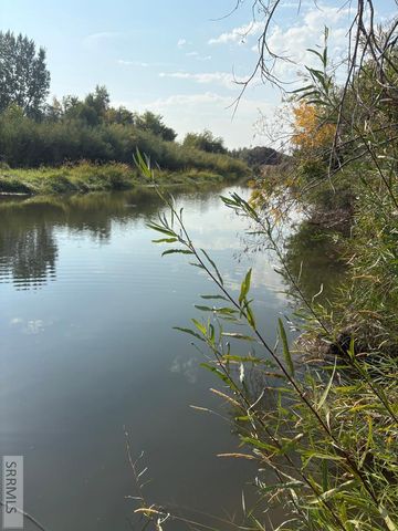 342 S 1000 W, Blackfoot, ID 83221