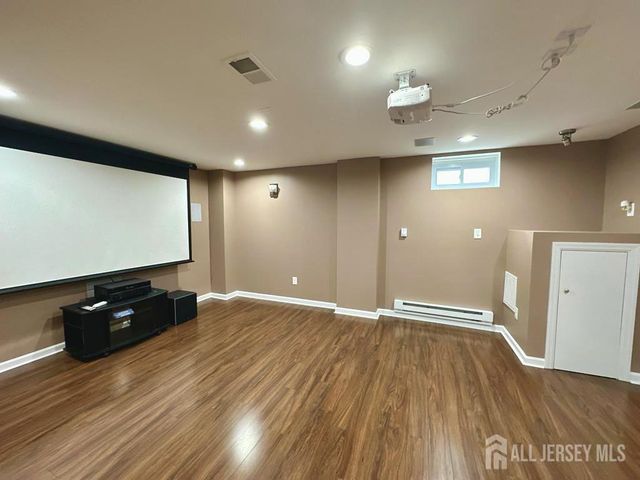 1304 Dahlia Circle, South Brunswick, NJ 08810