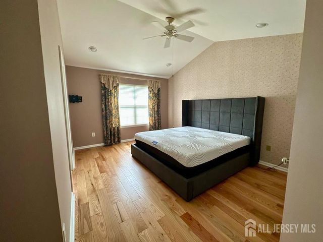1304 Dahlia Circle, South Brunswick, NJ 08810