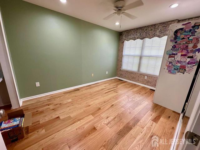 1304 Dahlia Circle, South Brunswick, NJ 08810