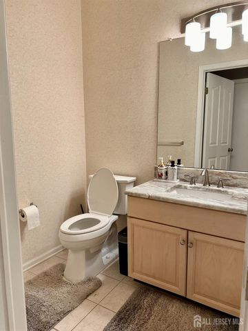 1304 Dahlia Circle, South Brunswick, NJ 08810