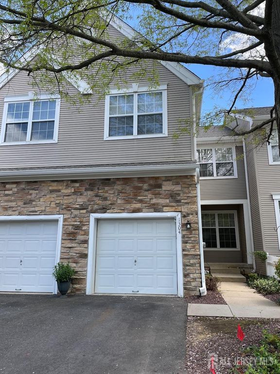 1304 Dahlia Circle, South Brunswick, NJ 08810
