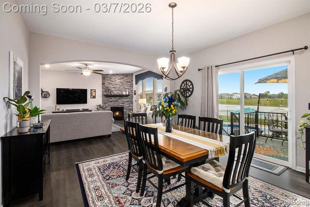 430 Trestle Drive, Howell, MI 48843