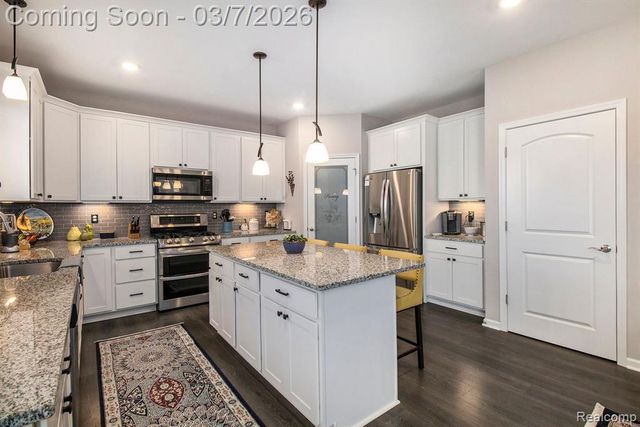 430 Trestle Drive, Howell, MI 48843