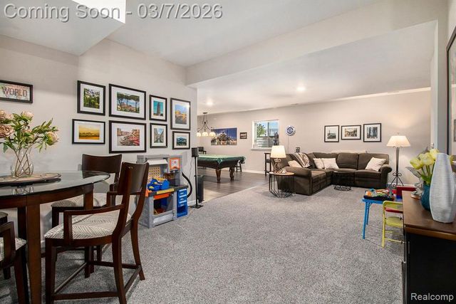 430 Trestle Drive, Howell, MI 48843