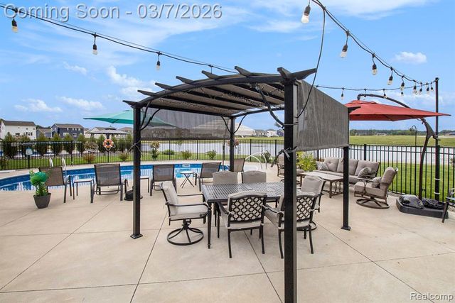 430 Trestle Drive, Howell, MI 48843