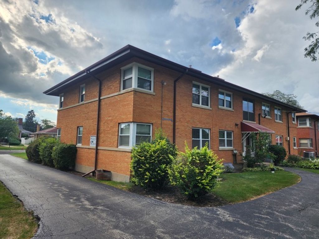 1341 Balmoral Avenue 2S, Westchester, IL 60154 — photo 3
