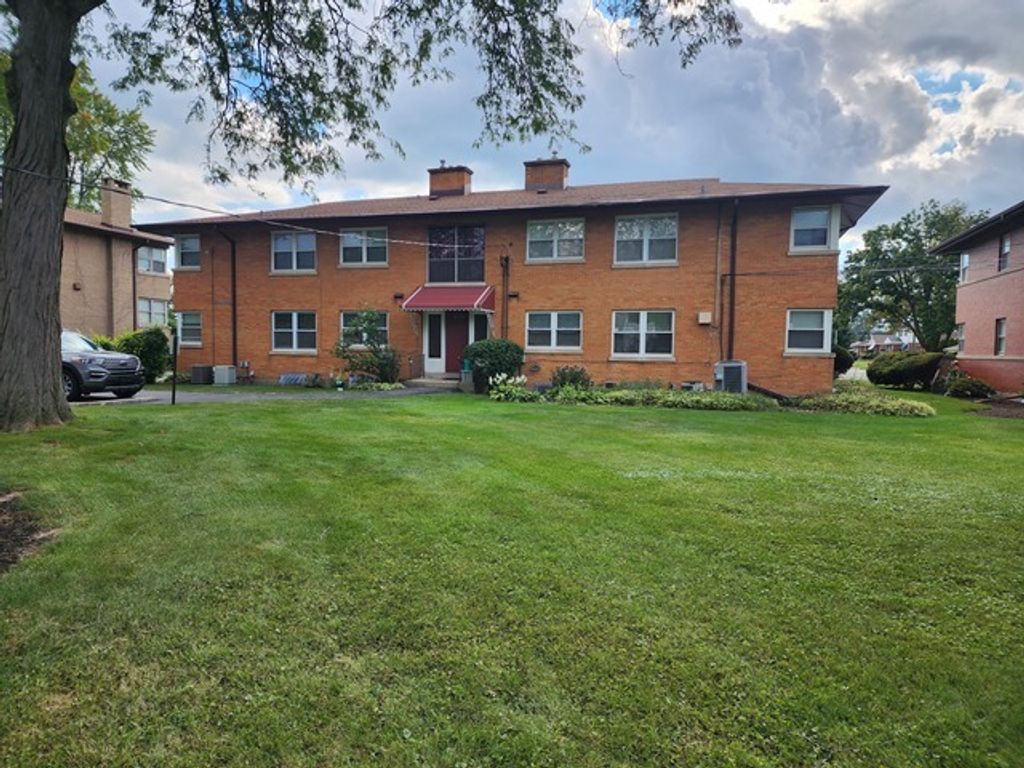 1341 Balmoral Avenue 2S, Westchester, IL 60154 — photo 5