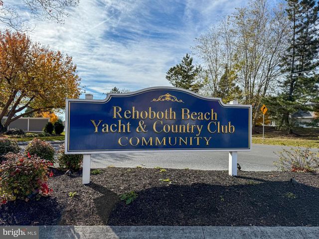 126 E BUCKINGHAM DR, Rehoboth Beach, DE 19971