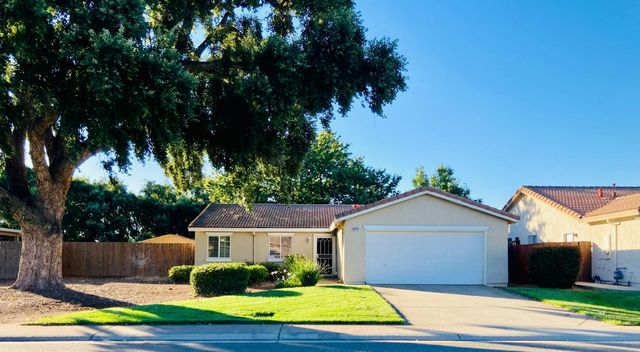 4272 Aubergine Way, Mather, CA 95655