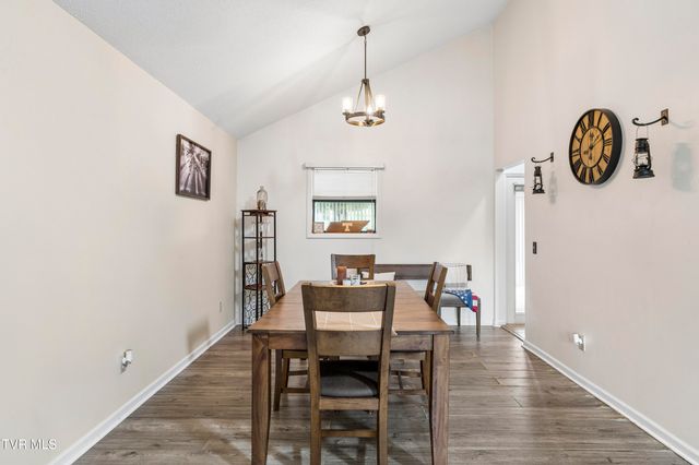 1208 West College Street, Jonesborough, TN 37659