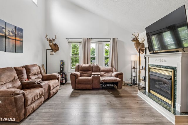 1208 West College Street, Jonesborough, TN 37659