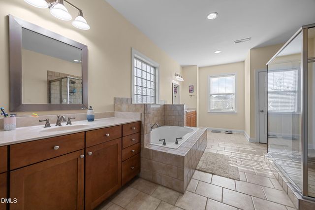 712 Pierside Drive, Cary, NC 27519