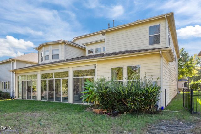 712 Pierside Drive, Cary, NC 27519