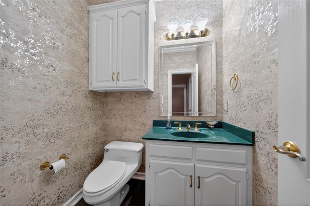 504 Hyde Park Drive, Tyler, TX 75701