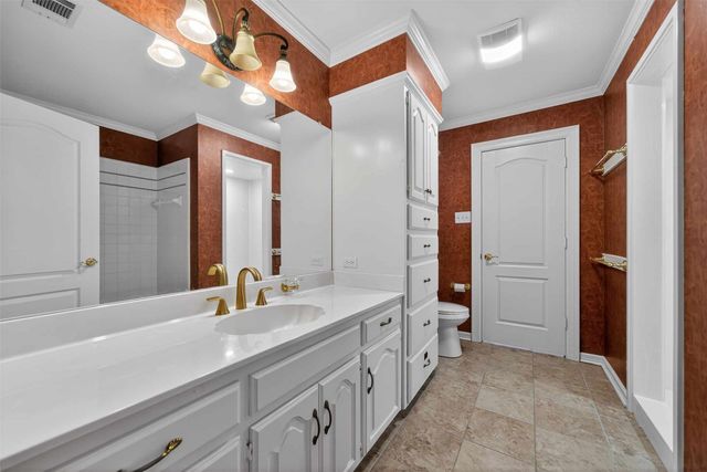 504 Hyde Park Drive, Tyler, TX 75701