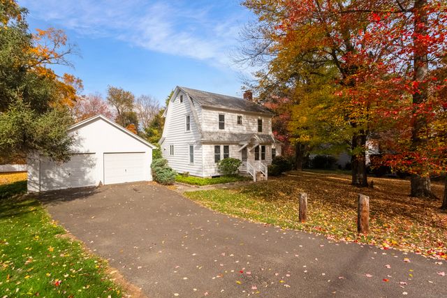 31 Hillandale Road, Westport, CT 06880