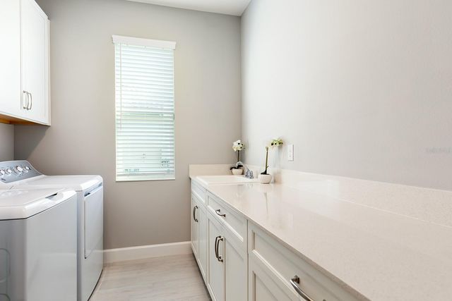 3271 ROSEVILLE DRIVE, Apopka, FL 32712