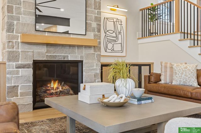 21620 Arbor Street, Elkhorn, NE 68022