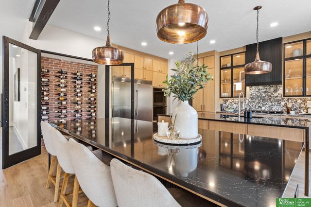 21620 Arbor Street, Elkhorn, NE 68022