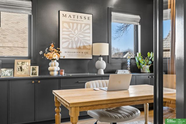 21620 Arbor Street, Elkhorn, NE 68022