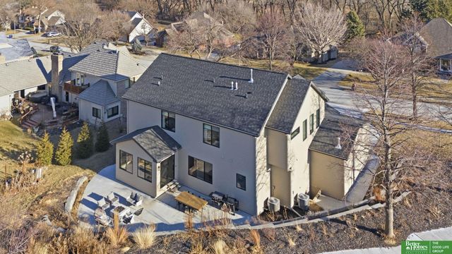 21620 Arbor Street, Elkhorn, NE 68022