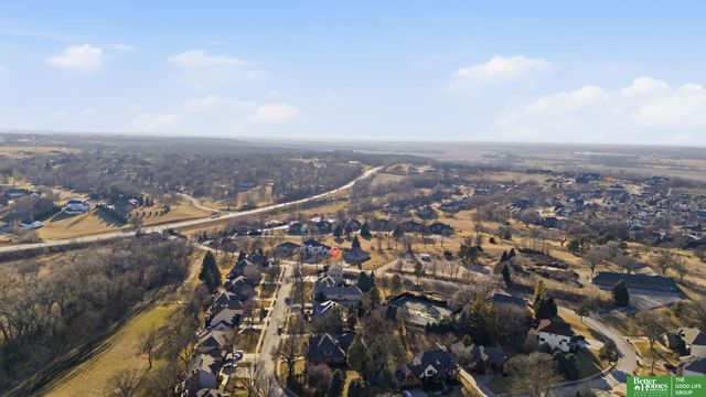 21620 Arbor Street, Elkhorn, NE 68022