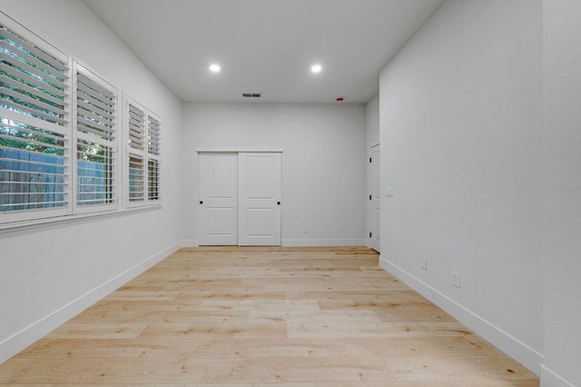 8068 Jaden Ln, Fair Oaks, CA 95628