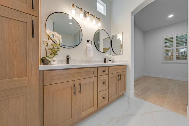 8068 Jaden Ln, Fair Oaks, CA 95628