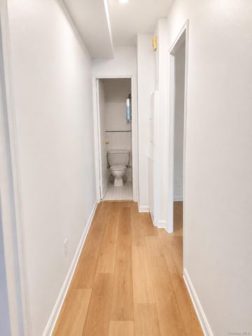 61-55 98th Street 14F, Rego Park, NY 11374