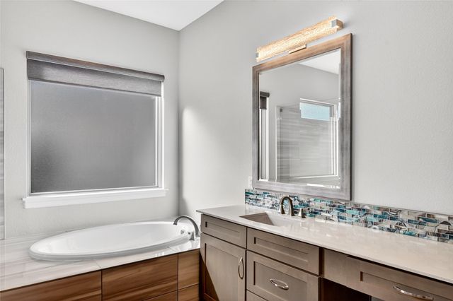 12417 Blue Granite Drive, Denton, TX 76207