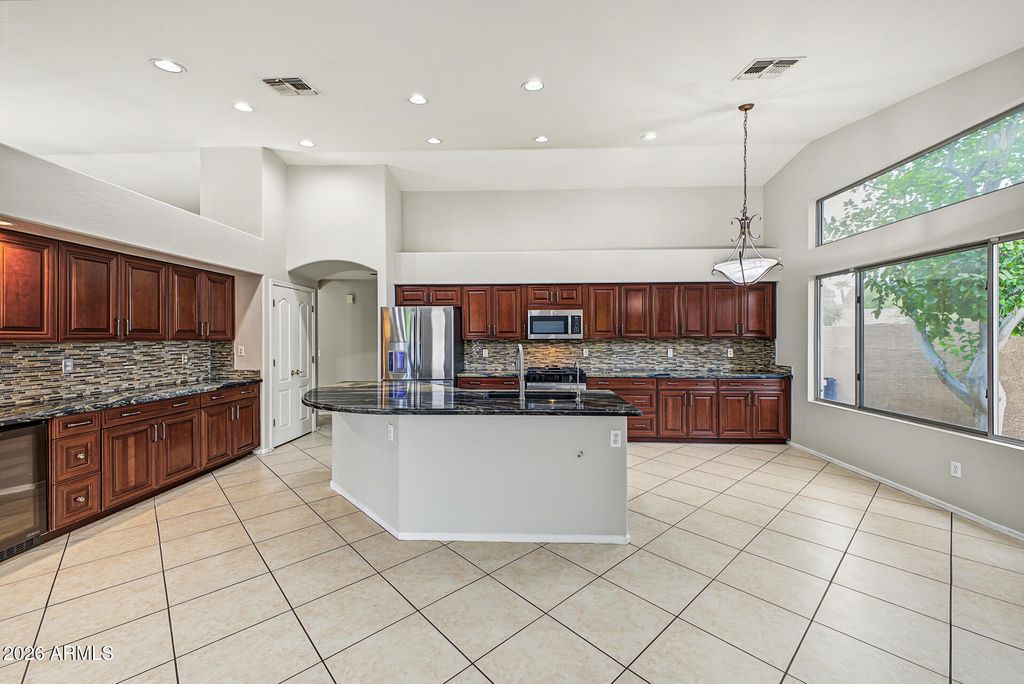 8838 W POTTER Drive, Peoria, AZ 85382 — photo 2