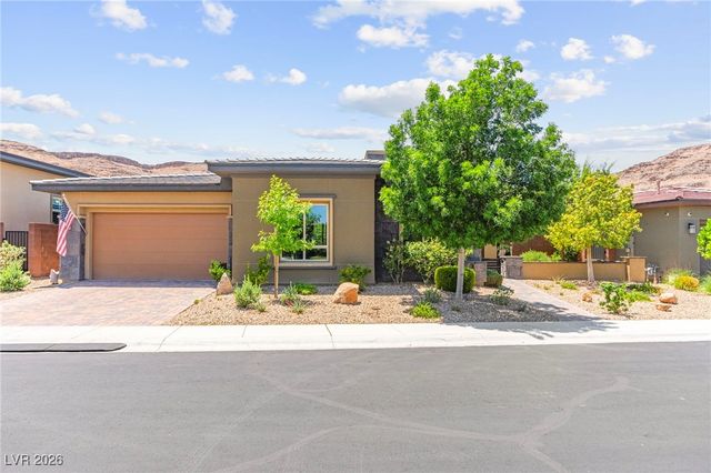 6810 Silver Crescent Street, Las Vegas, NV 89148