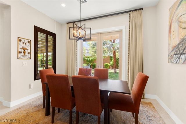 6810 Silver Crescent Street, Las Vegas, NV 89148